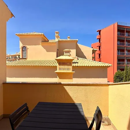 Bicos 303 - Shared Pool - 6 Guests - * Albufeira