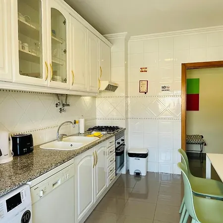 Bicos 303 - Shared Pool - 6 Guests - * Αλμπουφέιρα